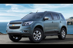 New Chevrolet Trailblazer pics